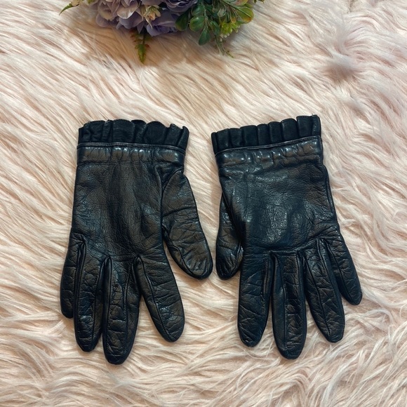 Silk Lined Black Ruffle atrium Leather Gloves - Picture 1 of 8